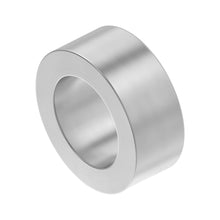 John Deere L111038: Plain Spacer