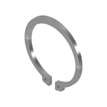 John Deere L111818: Internal Snap Ring