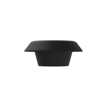 John Deere L152943: Grommet
