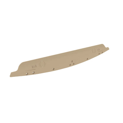 John Deere L157470: Molding