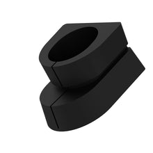 John Deere L169856: Grommet