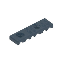 John Deere L41842: 3-Diameter Block Clamp