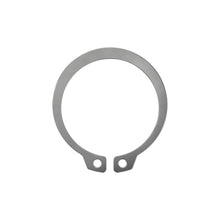 John Deere L75906: External Snap Ring