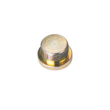 John Deere L78975: Fitting Plug