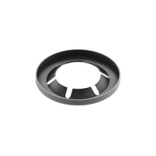 John Deere L80358: Lock Washer Retainer