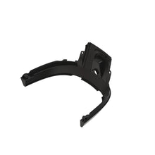 John Deere LVU27416: Cowl Key Panel