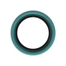 John Deere M127198: Internal Oil Seal