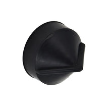 John Deere M150663:  Air Filter Drain Valve Cap