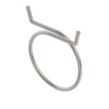 John Deere M594M: Hose Clamp