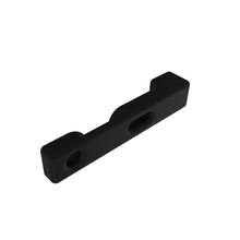 John Deere M72426: Hopper Cover Latch