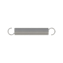 John Deere M75239: Extension Spring