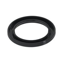 John Deere M76154:  Oil Seal