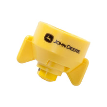 John Deere PSSTCQ1002: Straight Stream Ceramic (STC) 110 Degree Spray Angle Nozzle, 0.2 GPM, 0.8 LPM, Tip Size 02