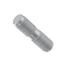 John Deere R113988: Stud