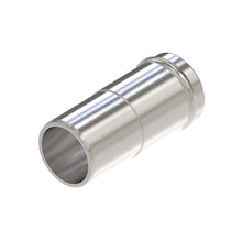 John Deere R34985: Water Pump Tube