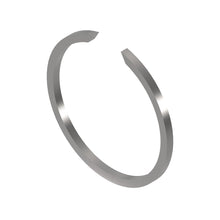 John Deere R46400:  External Snap Ring