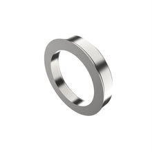 John Deere R538301: Flanged Bushing