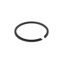 John Deere R58531: External Snap Ring