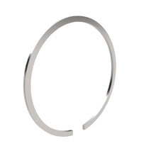 John Deere R64247: Internal Snap Ring