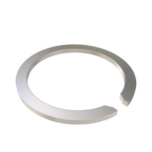 John Deere R72718: Internal Snap Ring