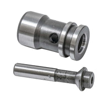 John Deere RE10712: Hydraulic Pump Control Valve