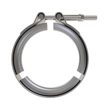 John Deere RE166241: V-Clamp