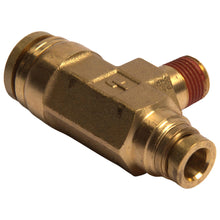 John Deere RE250902: Tee Fitting