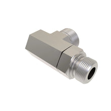 John Deere RE322390: Tee Fitting