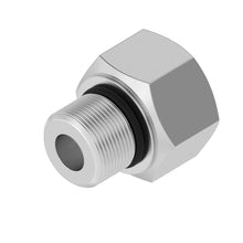 John Deere RE337250: Straight Adapter Fitting
