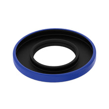 John Deere RE40413: Internal Oil Seal