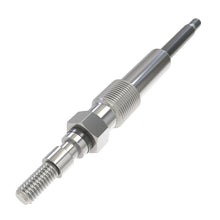John Deere RE505867: Glow Plug, 12 Volt