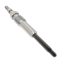 John Deere RE505867: Glow Plug, 12 Volt
