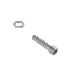 John Deere RE528219: Serrated Screw with Washer