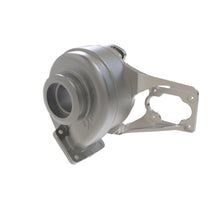 John Deere RE538123: Housing, Turbine