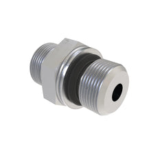John Deere RE555551: Stud Straight Fitting