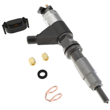 John Deere SE501925: REMAN High Pressure Common Rail Injection Nozzle Kit