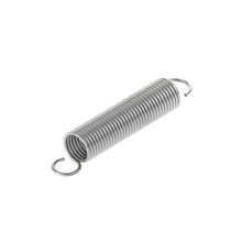 John Deere T22473: Extension Spring
