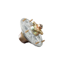 John Deere TCA24880: Spindle