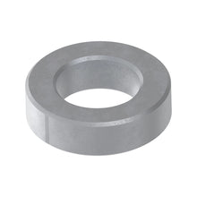 John Deere TCU31764: Caster Spacer