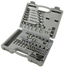 John Deere TY19996: 1/4" & 3/8" Drive Socket/Wrench Set