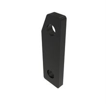 John Deere UC18134: Door Upper Spacer