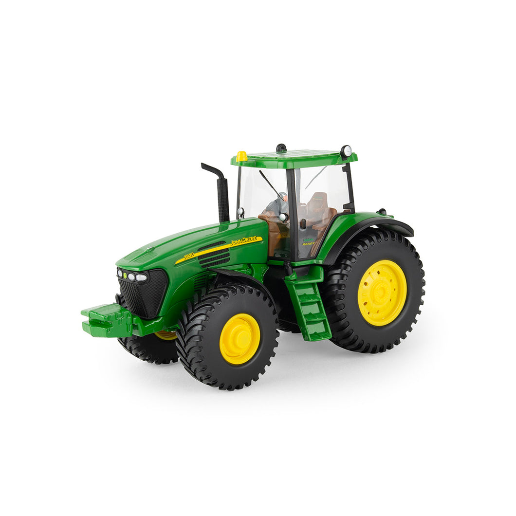1/32 7820 Tractor
